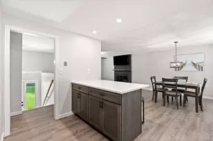 11 Groton Rd, Tyngsborough, MA 01879 - Photo 7