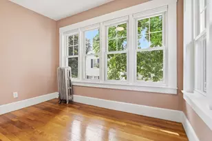 34 Daniels St, Lowell, MA 01852 - Photo 21