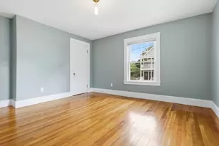 34 Daniels St, Lowell, MA 01852 - Photo 25