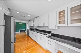35 Malden St, Quincy, MA 02169 - Photo 7