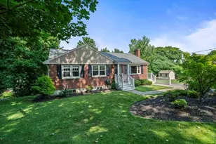 35 Malden St, Quincy, MA 02169 - Photo 1