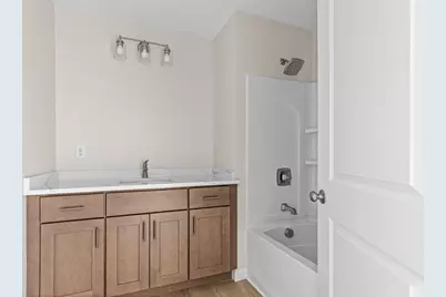 393 Court St #Unit 7, Plymouth, MA 02360 - Photo 17