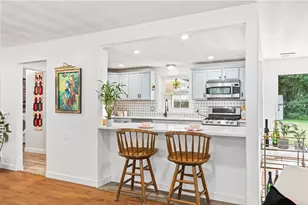38 Ruthellen Rd, Chelmsford, MA 01824 - Photo 5