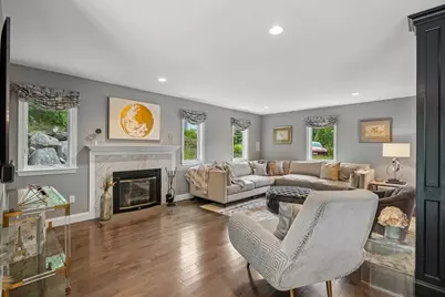4 Waldingfield Ln, Peabody, MA 01960 - Photo 7