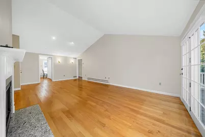 28 Essex Green Lane #D, Peabody, MA 01960 - Photo 7