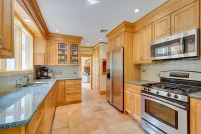 20 Sargent Rd, Winchester, MA 01890 - Photo 15
