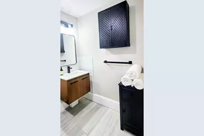 26 Vera St, Revere, MA 02151 - Photo 17