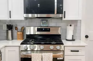 26 Vera St, Revere, MA 02151 - Photo 9