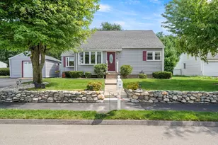 14 Richard Cir, Woburn, MA 01801 - Photo 1