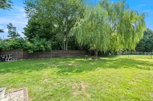 14 Richard Cir, Woburn, MA 01801 - Photo 5
