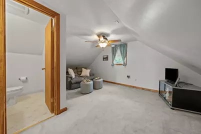 14 Richard Cir, Woburn, MA 01801 - Photo 33