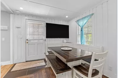 206 Old Dean St, Norton, MA 02766 - Photo 17