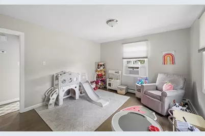 706 Russells Mills Rd, Dartmouth, MA 02748 - Photo 11