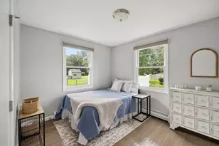 706 Russells Mills Rd, Dartmouth, MA 02748 - Photo 9