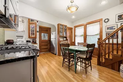 66 Mount Vernon St, Melrose, MA 02176 - Photo 7