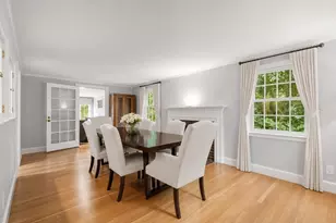 42 Sheridan Rd, Wellesley, MA 02481 - Photo 5