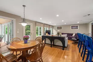 42 Sheridan Rd, Wellesley, MA 02481 - Photo 11