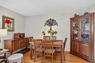 166 Waverly Ave, Melrose, MA 02176 - Photo 7