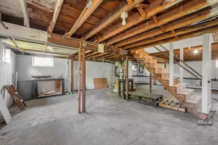 68 Waldo St, Lowell, MA 01852 - Photo 23