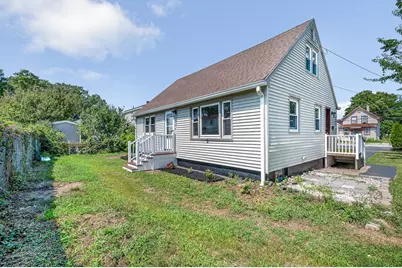 68 Waldo St, Lowell, MA 01852 - Photo 27