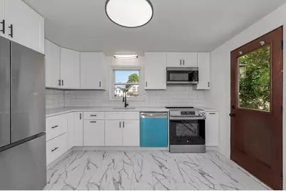 68 Waldo St, Lowell, MA 01852 - Photo 7
