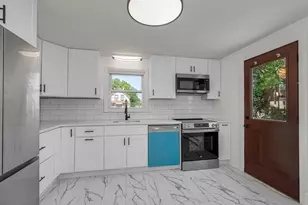 68 Waldo St, Lowell, MA 01852 - Photo 7