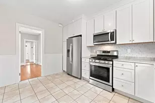 109 Bucknam St, Everett, MA 02149 - Photo 7