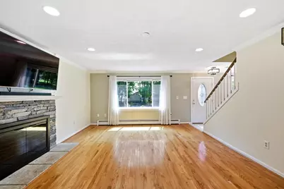 78 Branch St, Longmeadow, MA 01106 - Photo 7