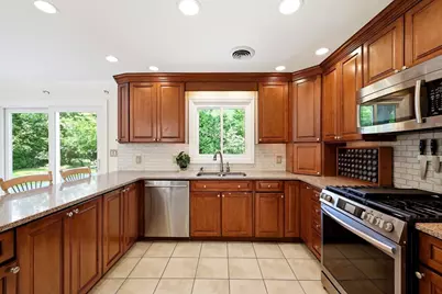 78 Branch St, Longmeadow, MA 01106 - Photo 3
