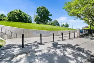 16 Thomas Pk, Boston, MA 02127 - Photo 31