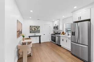 7 2nd St, Medford, MA 02155 - Photo 3