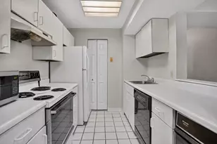 33 Chestnut St, Boston, MA 02129 - Photo 3
