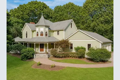 5 Captain Harris Dr, Freetown, MA 02702 - Photo 1