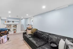 46 Stonehill Rd, Boston, MA 02136 - Photo 9