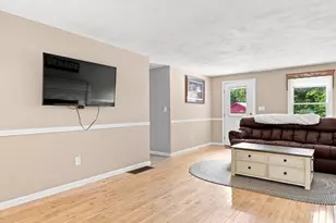 86 Pond, Methuen, MA 01844 - Photo 3