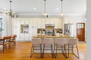 160 Walnut St, Newton, MA 02460 - Photo 5