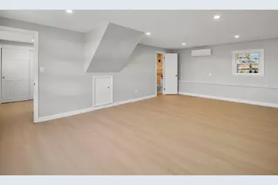 27 Hodgkins Rd, Rockport, MA 01966 - Photo 13