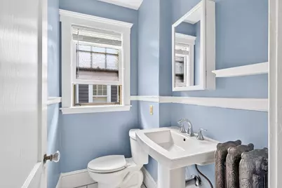 103-105 Colbourne Crescent, Brookline, MA 02445 - Photo 15