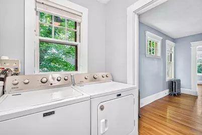 103-105 Colbourne Crescent, Brookline, MA 02445 - Photo 11