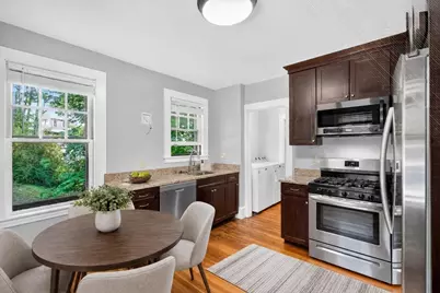 103-105 Colbourne Crescent, Brookline, MA 02445 - Photo 3