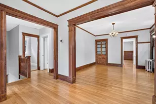 103-105 Colbourne Crescent, Brookline, MA 02445 - Photo 21