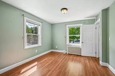 19 Walworth Street, Worcester, MA 01602 - Photo 9