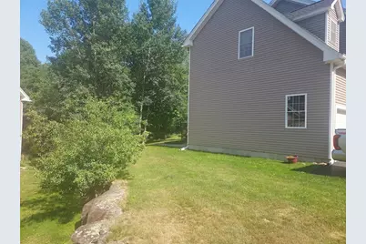 17 Oakes Cir #17, Millbury, MA 01527 - Photo 3