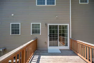 17 Oakes Cir, Millbury, MA 01527 - Photo 31