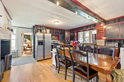 291 N Main St, North Brookfield, MA 01535 - Photo 11