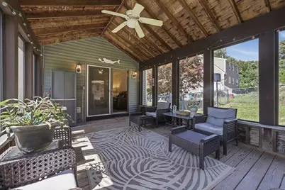 251 Totman Street, Lowell, MA 01854 - Photo 19
