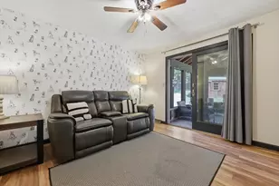 251 Totman St, Lowell, MA 01854 - Photo 15