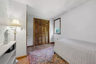 251 Totman St, Lowell, MA 01854 - Photo 31