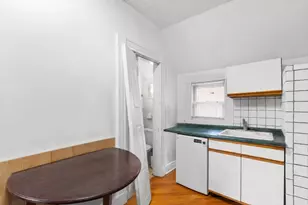 50 Hereford, Boston, MA 02115 - Photo 9