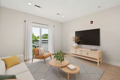 1975 Massachusetts Ave #302, Cambridge, MA 02140 - Photo 3